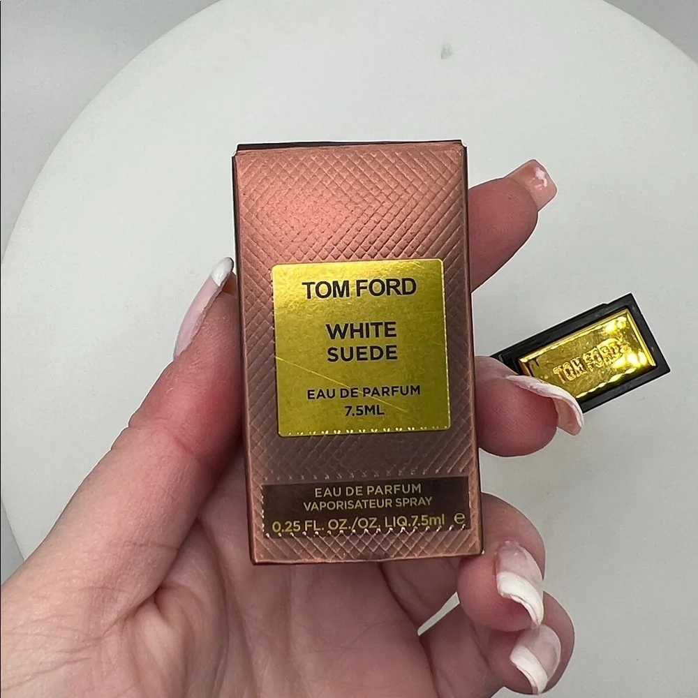 Tom Ford White Suede 7.5ml 0.25oz Dabber. Not a spray.